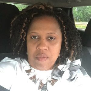 Meet your Posher, Daphine